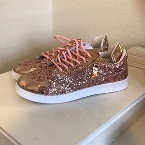 Women’s Rose Gold Glitter Sneakers - Never worn